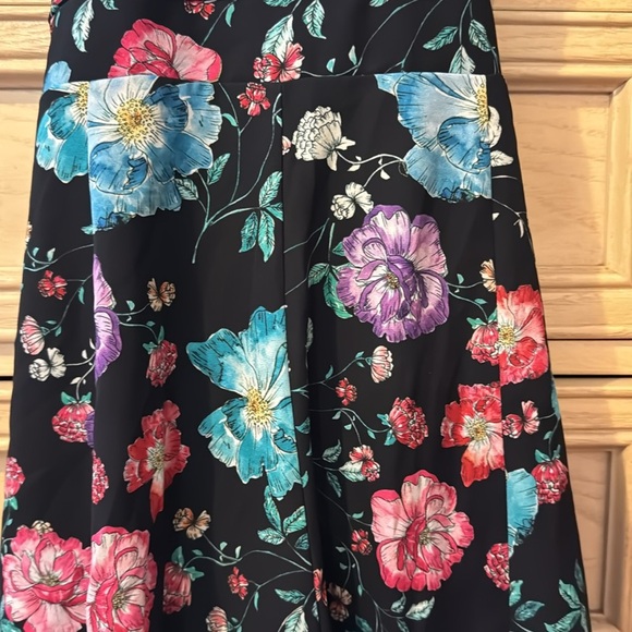 Express Romper - Picture 6 of 11